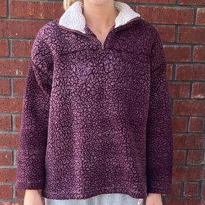 Medium~ Maroon Fuzzy Pullover